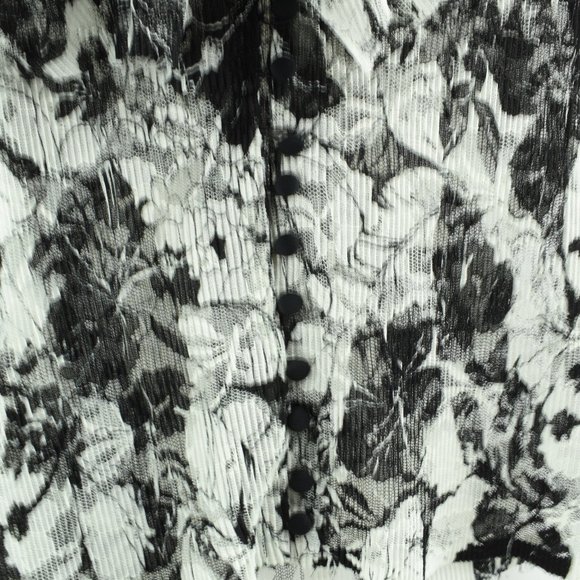 CACHE Sheer Blouse Black & White Floral Print - Picture 8 of 16